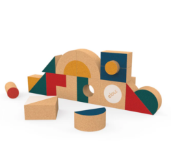 Byggeklodser i økologisk farvet kork til alle børn